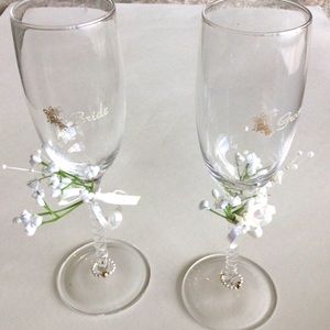 Bride and Groom Champagne Toasting Glasses